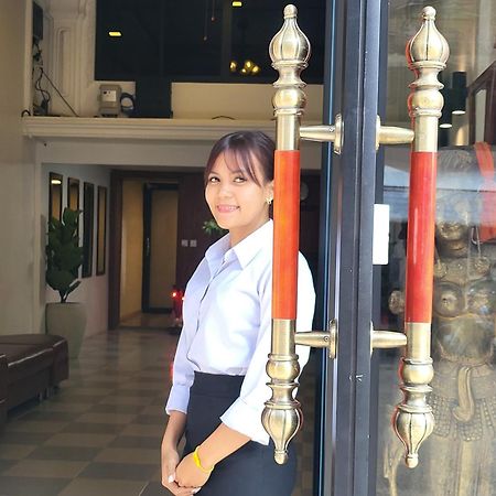 Sun Chakra Boutique Hotel Phnom Penh Eksteriør bilde