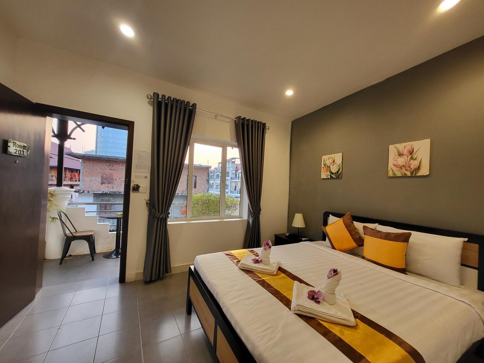 Sun Chakra Boutique Hotel Phnom Penh Eksteriør bilde