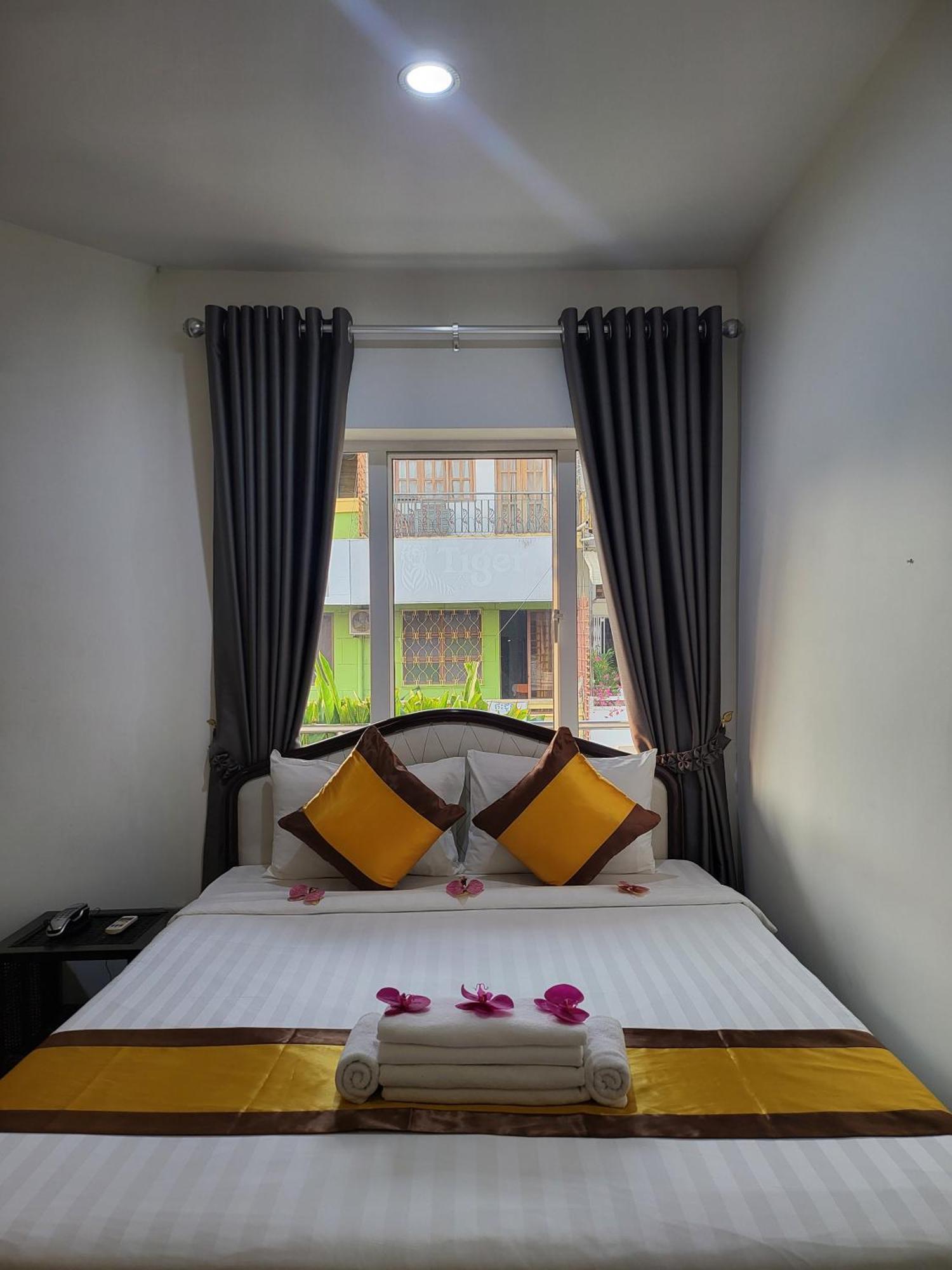Sun Chakra Boutique Hotel Phnom Penh Eksteriør bilde