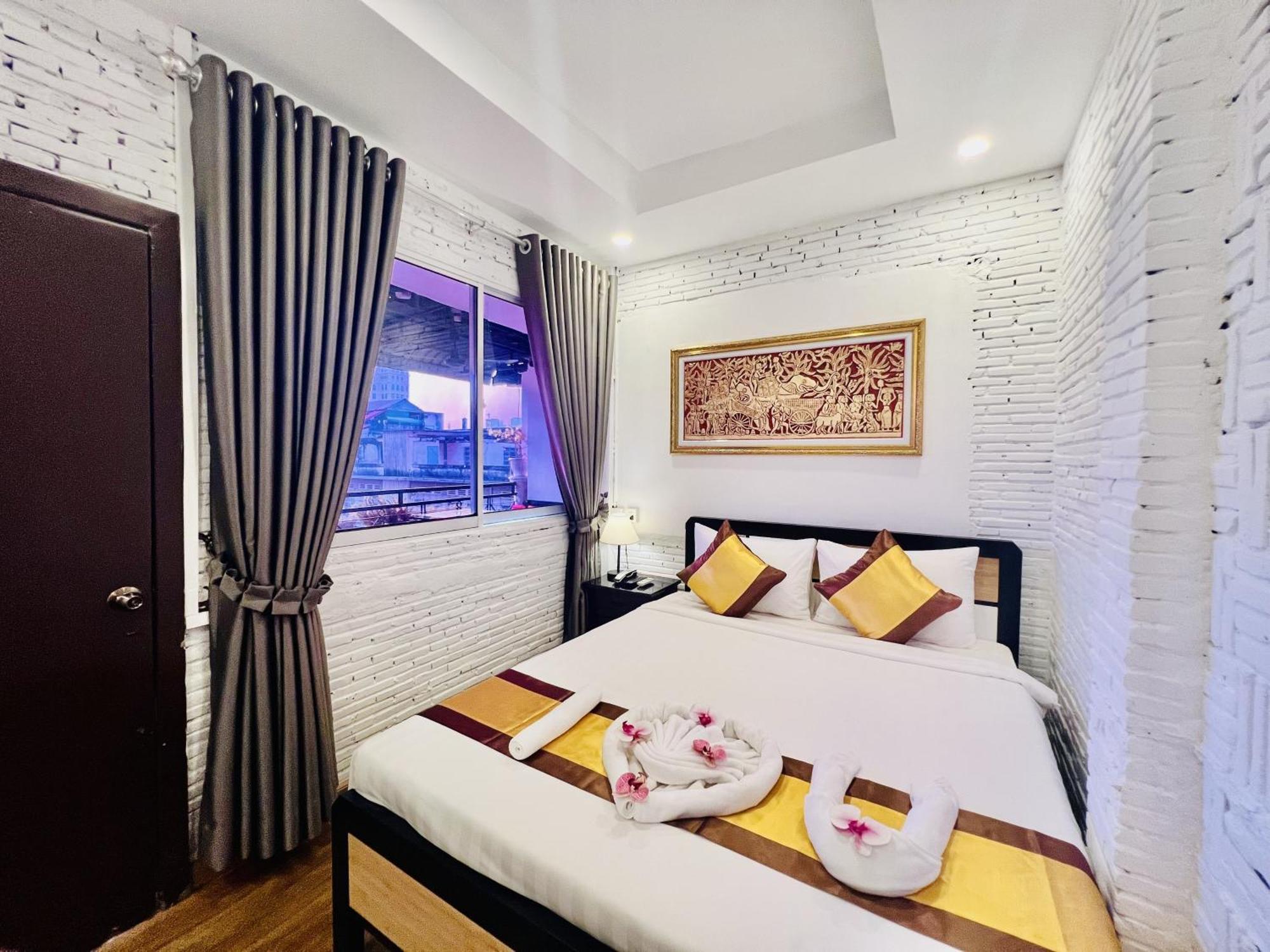 Sun Chakra Boutique Hotel Phnom Penh Eksteriør bilde